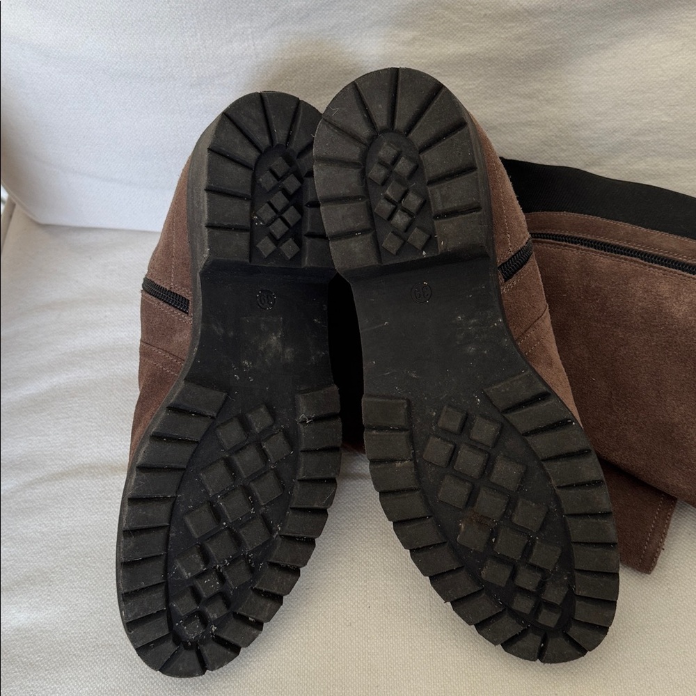 Women's  Italian suede Boots - Picture 5 of 7